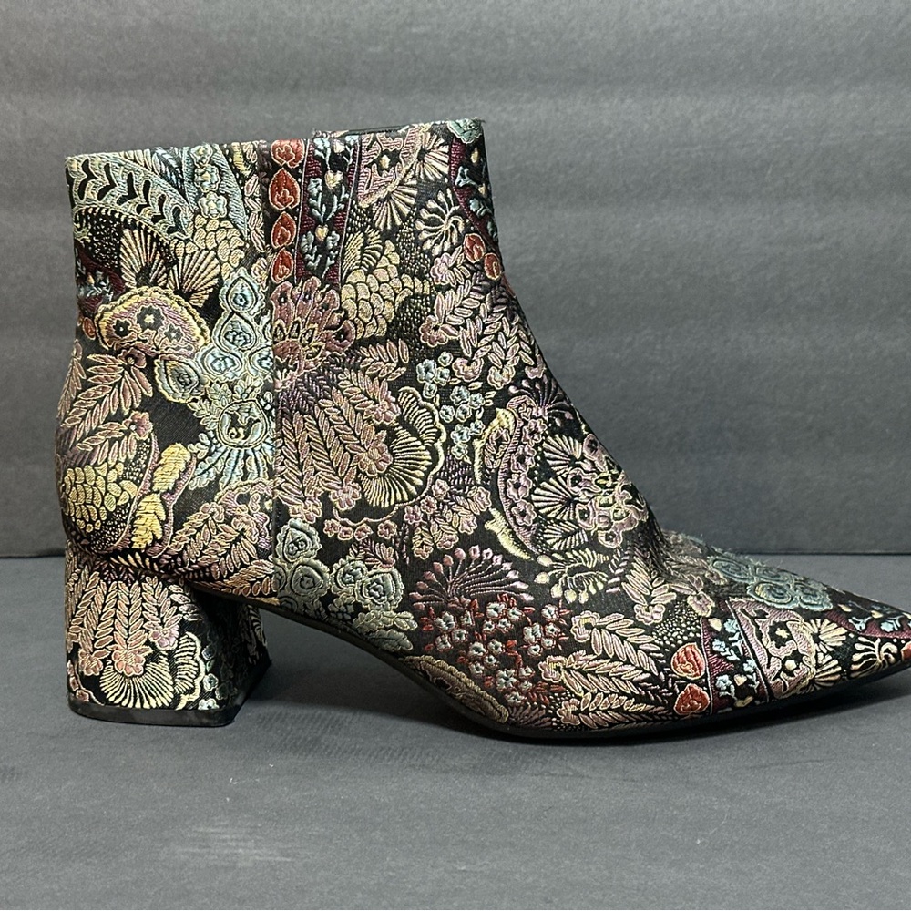 Alex Marie Brocade Ankle Boots – Size 8M – Floral Jacquard Heels - Picture 5 of 9